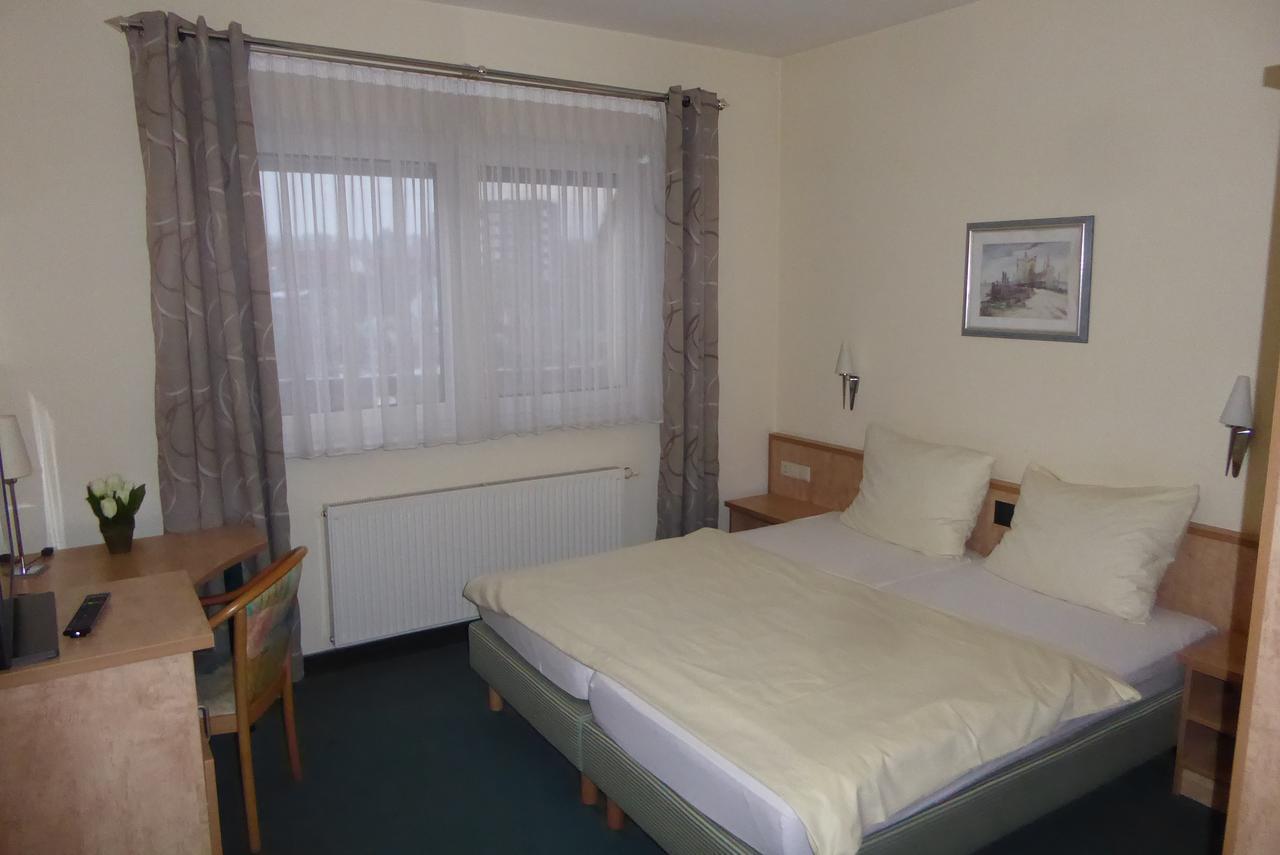 Hotel Ring Park Бухен Экстерьер фото