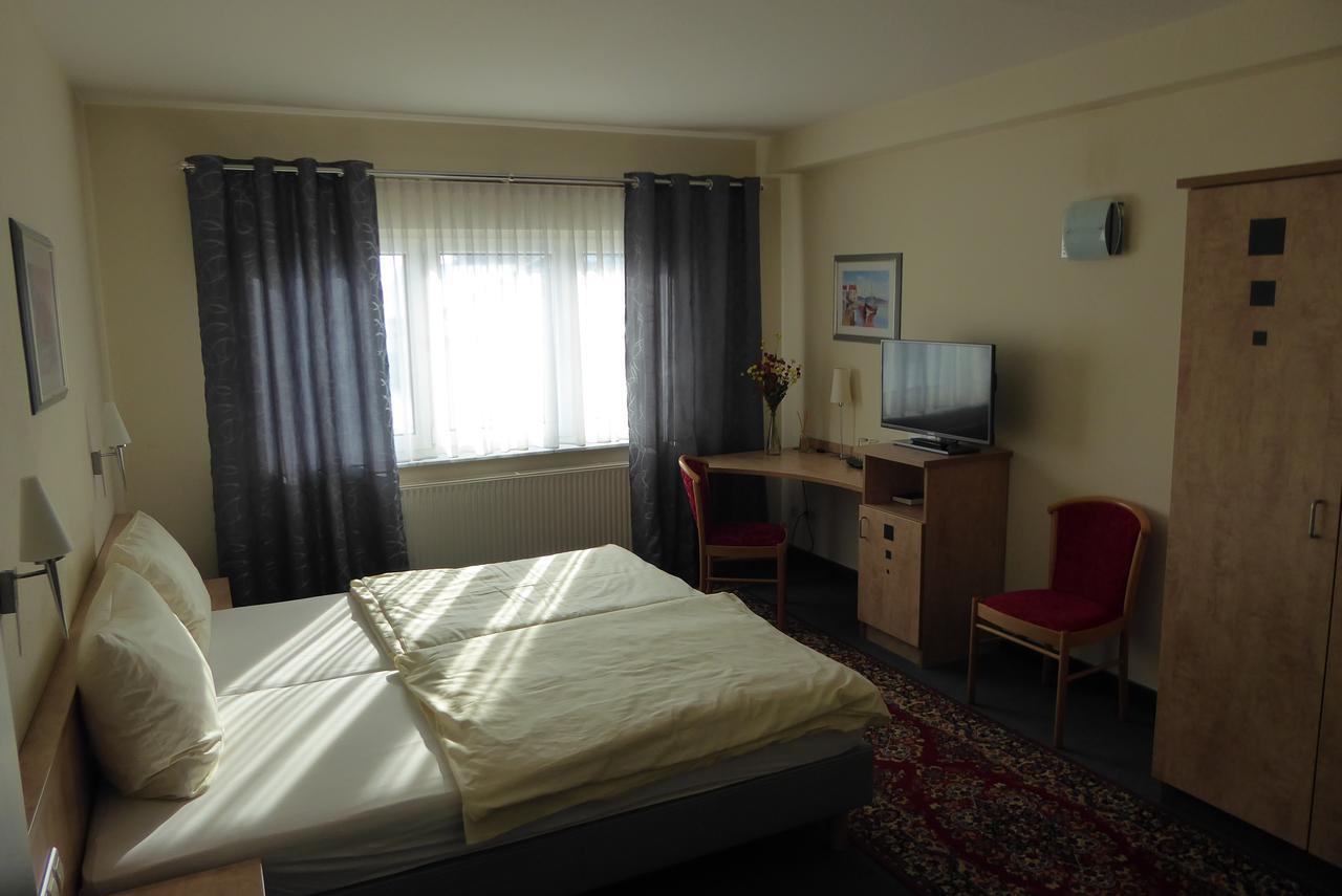 Hotel Ring Park Бухен Экстерьер фото
